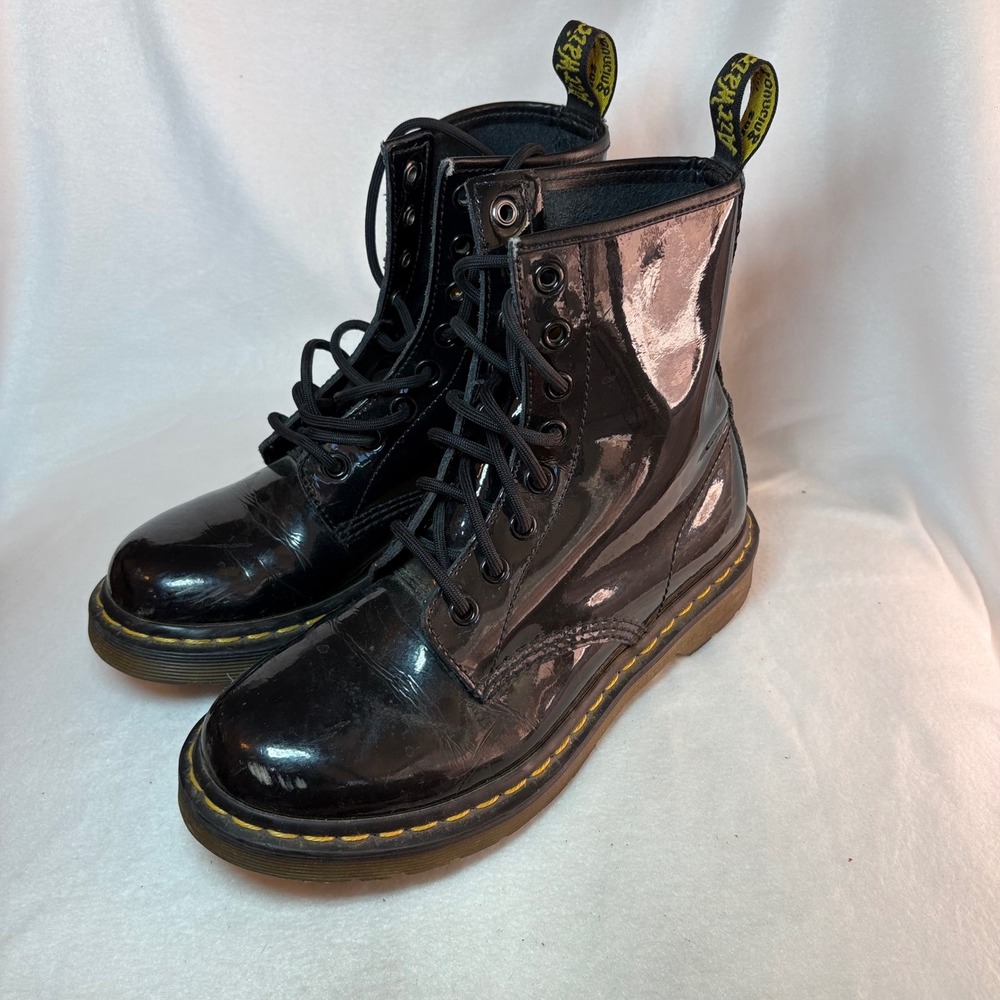 Dr. Martens 1460W Black Patent Leather 8-Eye Lace Up Combat Boots Women 7